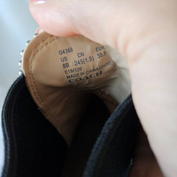 Coach Bowery Bootie in Snakeskin Size 8 - Picture 5 of 8